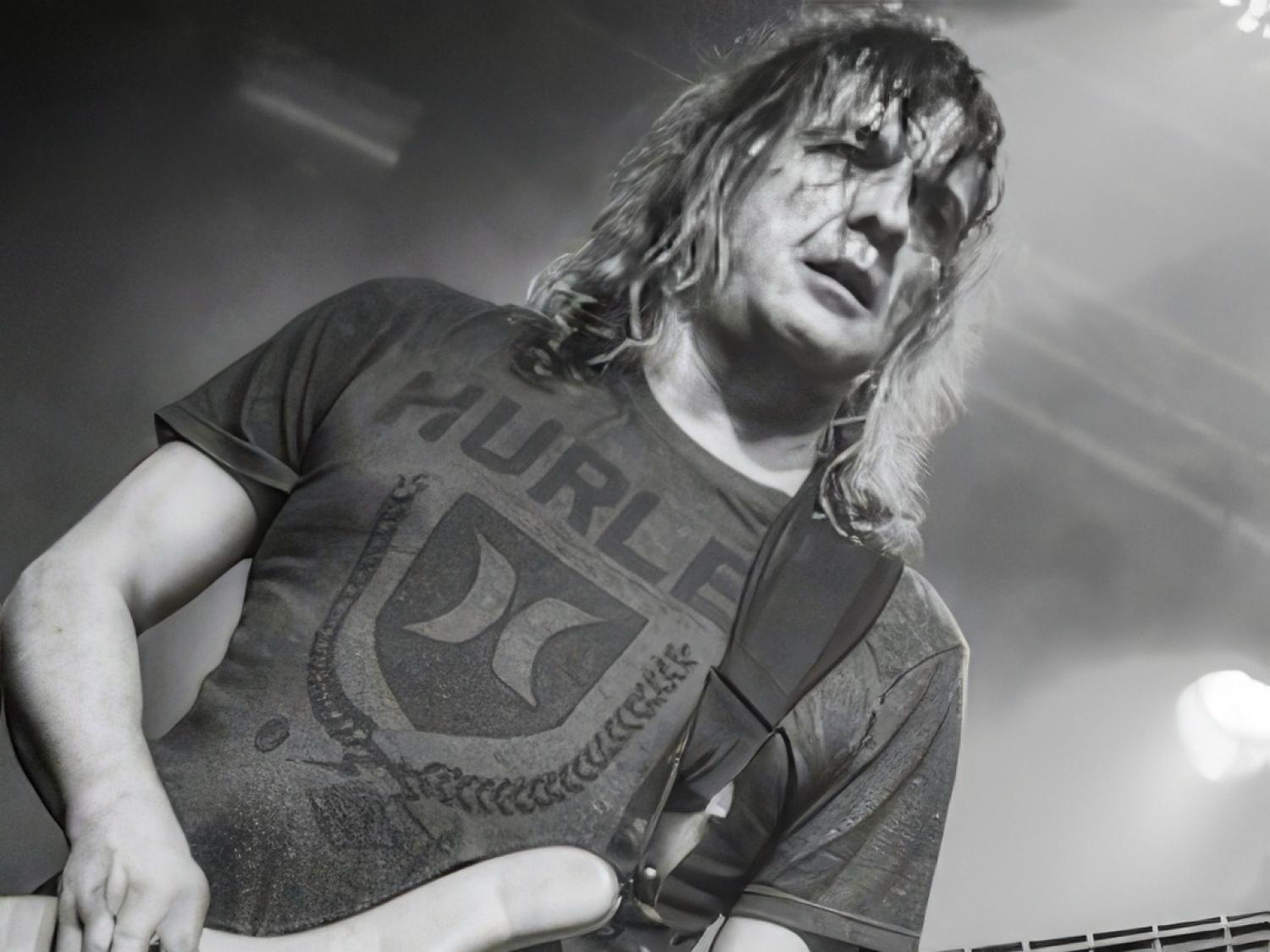 11AAA-8-2022-comp-63b0bb42c38de52b8c9d72a896ec0581